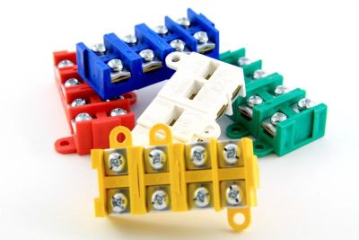 Pawbol Listwa zaciskowa LZ 4x1,5-4mm2 32A (E.4002)