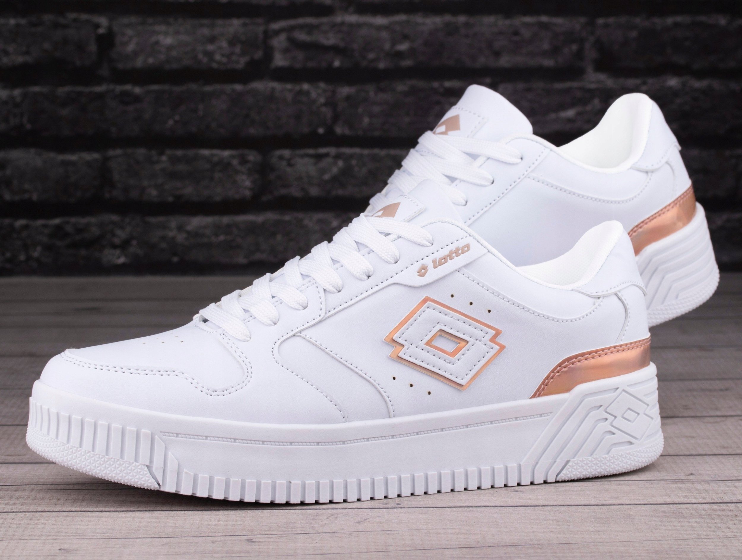 Lotto Lotto Scopi GC 2400040W-1086 białe 40