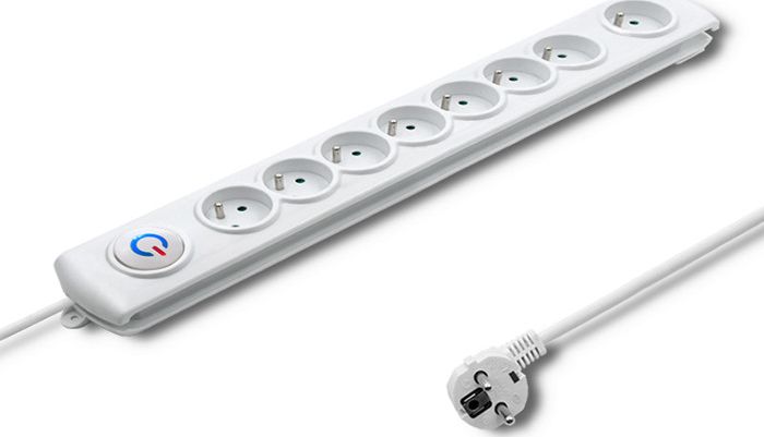 Listwa zasilająca Qoltec przeciwprzepięciowa 8 gniazd 1.5 m biała (1_788943)