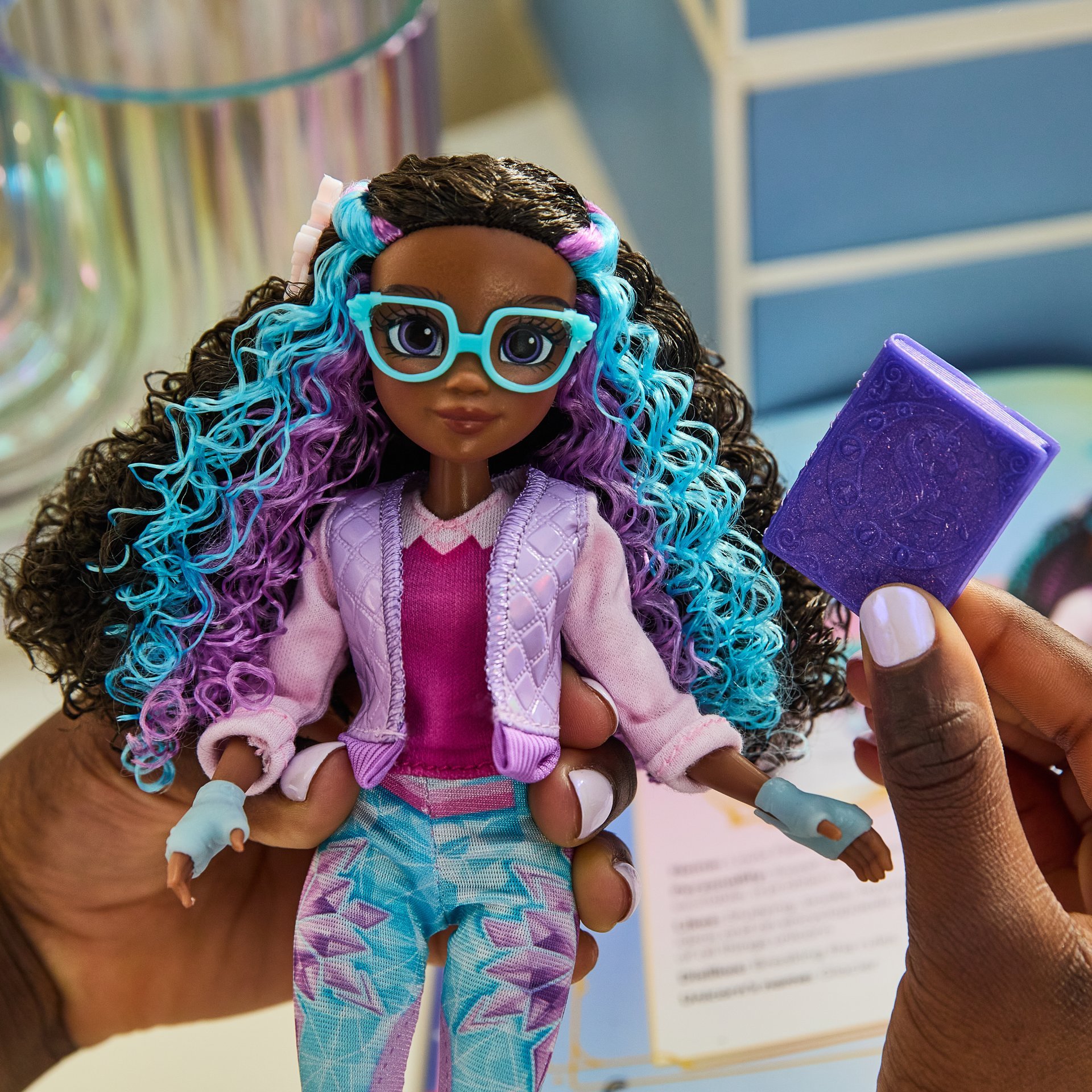 Spin Master UnicornAcademy Fashionable Layla 6072646 /4