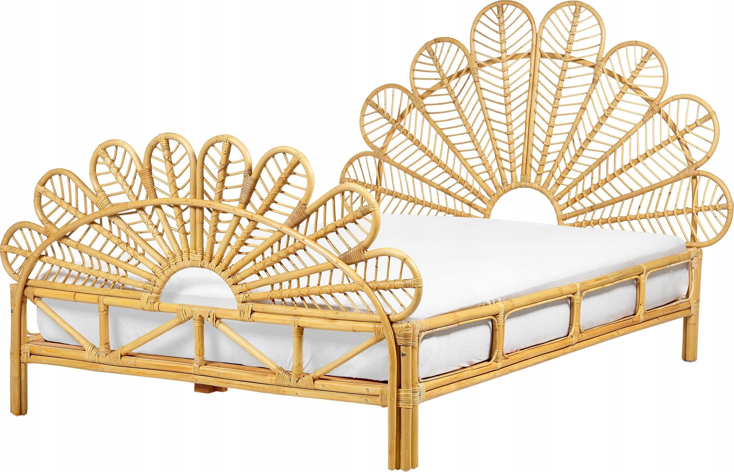 Beliani Łóżko paw rattanowe 140 x 200 cm jasne drewno FLORENTINE