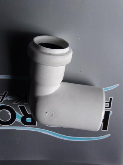 Magnaplast Kolano PCV redukcyjne 50X32 (DK111)