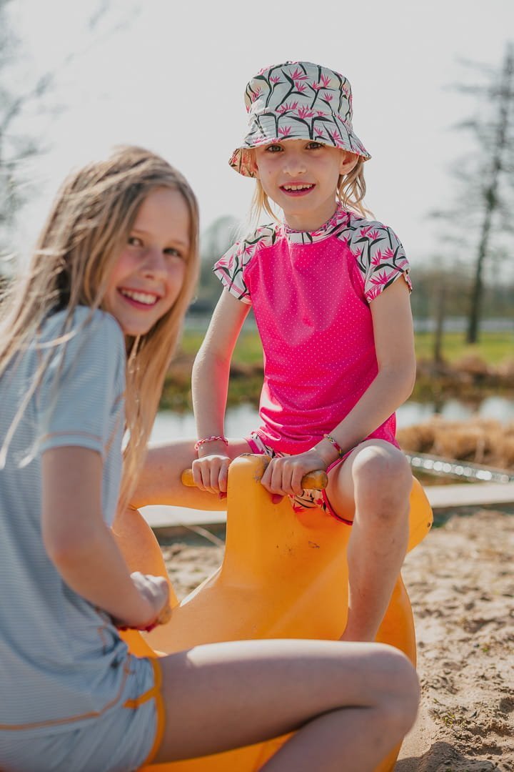 DucKsday T-shirt plażowo-kąpielowy dziewczęcy, filtr UV 50+, Coco, rozmiar 12 lat (146-152)