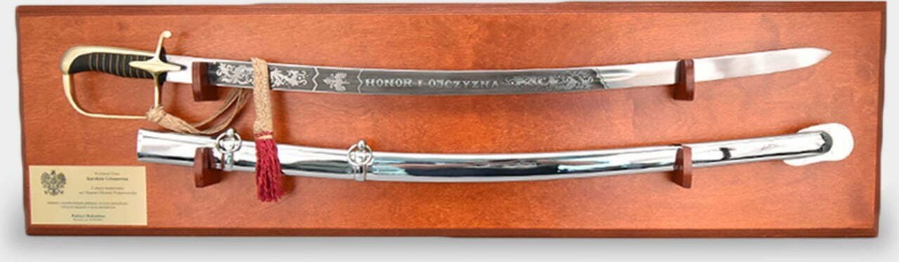rzezbyzbrazu Gotowy Zestaw na Prezent Szabla Oficerska z Pochwą Honor i Ojczyzna na Tablo Grawerowana Dedykacja