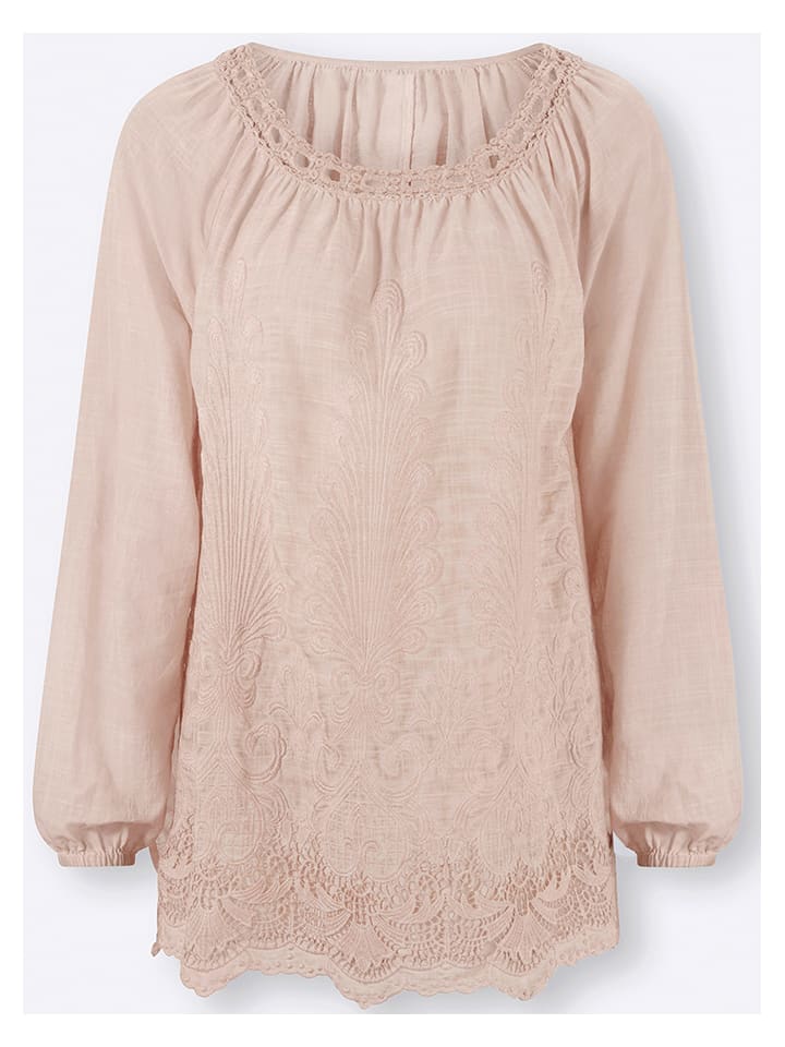 Bluzka w kolorze jasnoróżowym