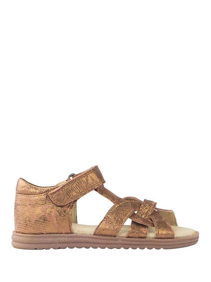 Skórzane sandały w kolorze złotym