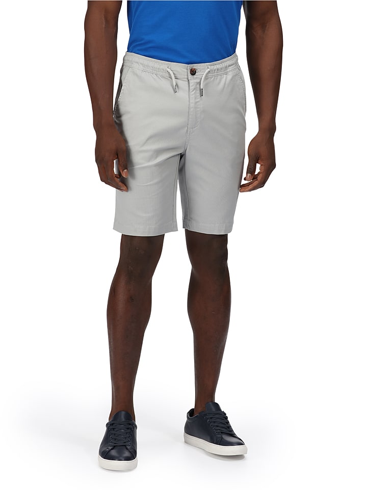 Regatta Szorty "Albie" w kolorze jasnoszarym rozmiar: 52