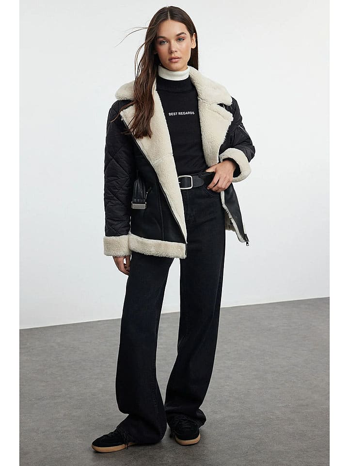 trendyol Kurtka w kolorze czarnym ze skóry syntetycznej rozmiar: L