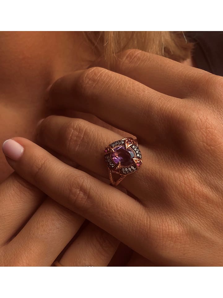 Les Petites Précieuses Pozłacany pierścionek z cyrkoniami i ametystem rozmiar: 54