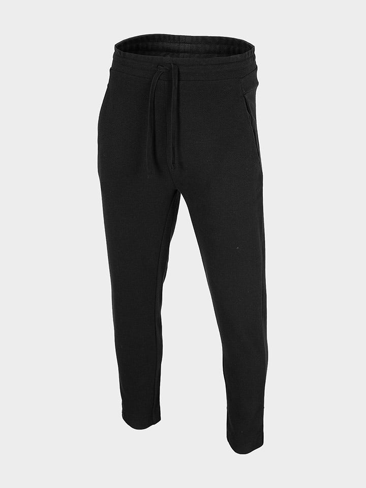Spodnie dresowe w kolorze czarnym