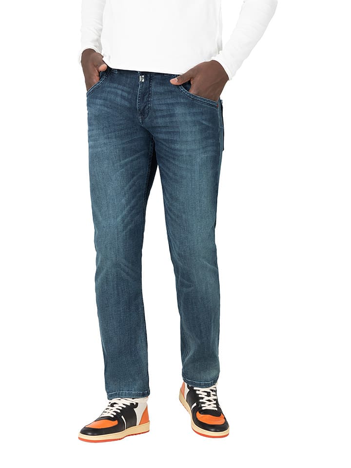 Timezone Dżinsy "Eliaz" - Regular fit - w kolorze niebieskim rozmiar: W30/L32