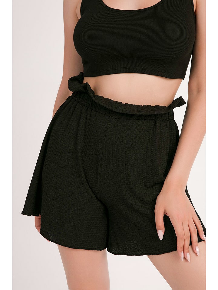 Szorty w kolorze czarnym