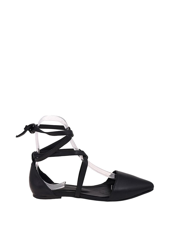 Skórzane baleriny w kolorze czarnym