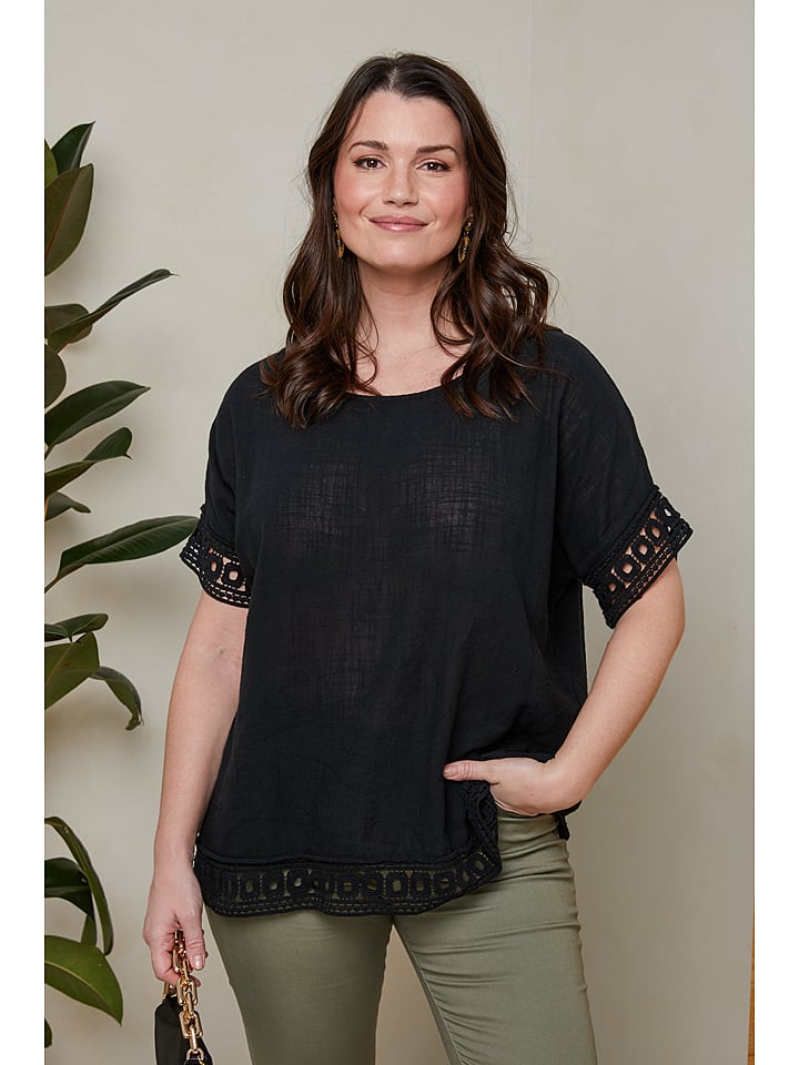 Curvy Lady Bluzka w kolorze czarnym rozmiar: 48/50