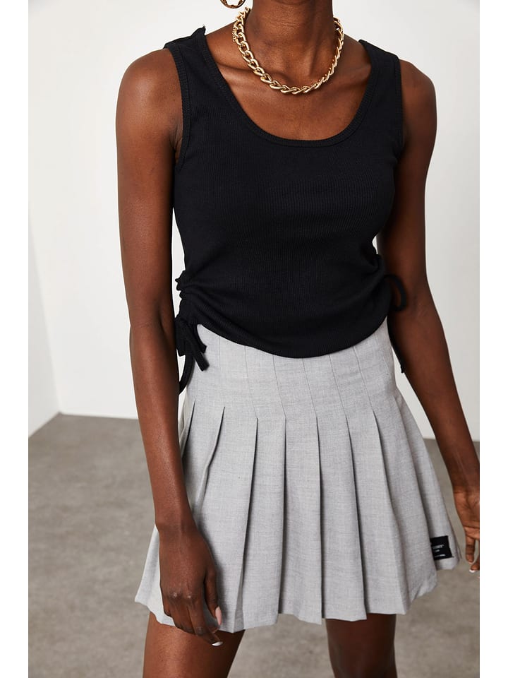 Jumeon Top w kolorze czarnym rozmiar: L