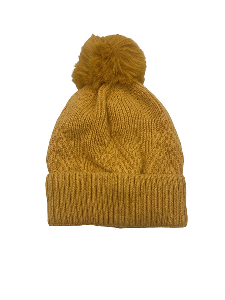 Czapka w kolorze musztardowym