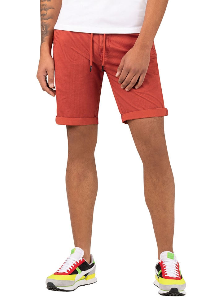 Timezone Szorty "Luca" w kolorze czerwonym rozmiar: W32