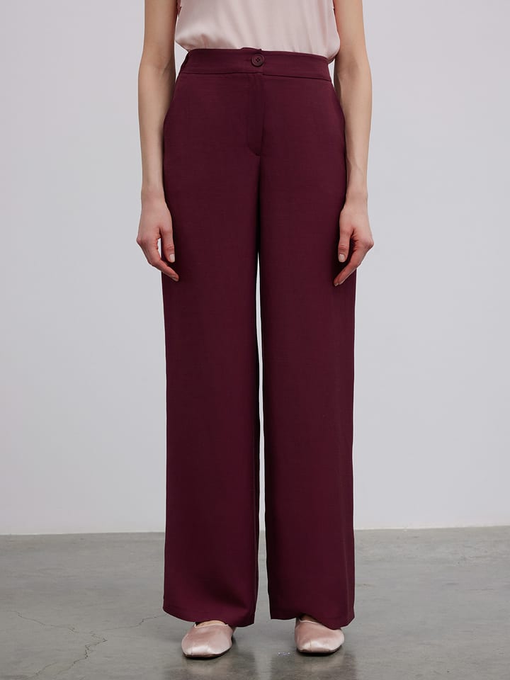 BGN Spodnie w kolorze bordowym rozmiar: 38