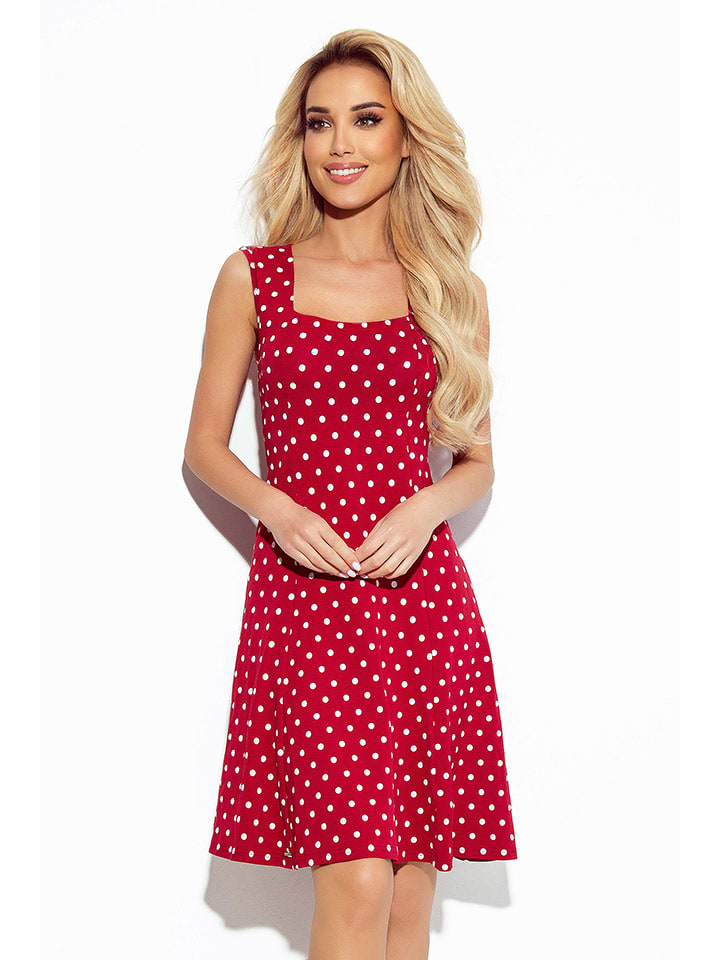 Sukienka w kolorze czerwono-białym ze wzorem
