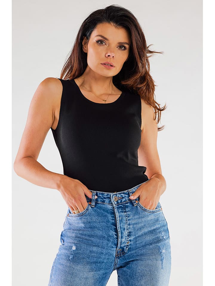 Top w kolorze czarnym
