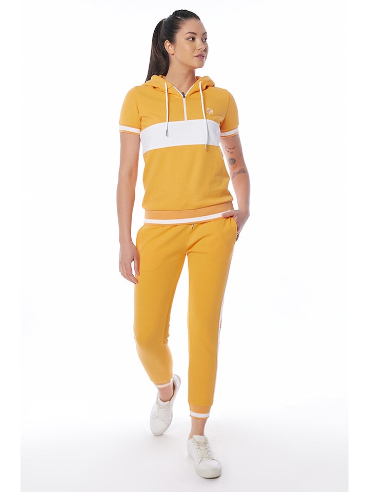 2-częściowy zestaw w kolorze żółto-białym - koszulka, spodnie dresowe
