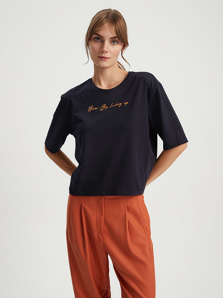 BGN Koszulka w kolorze granatowym rozmiar: 38