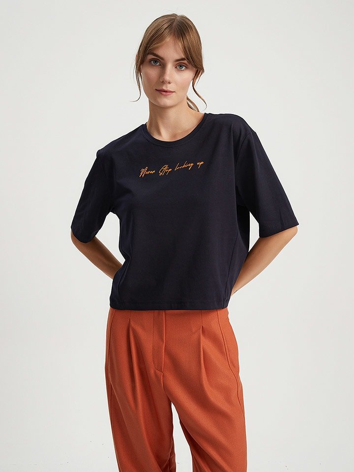 BGN Koszulka w kolorze granatowym rozmiar: 38