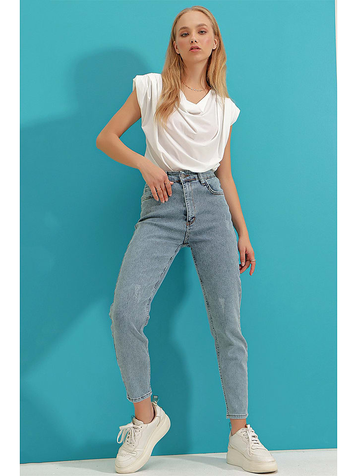 Dżinsy - Slim fit - w kolorze niebieskim