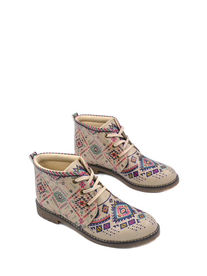 Trzewiki ze wzorem