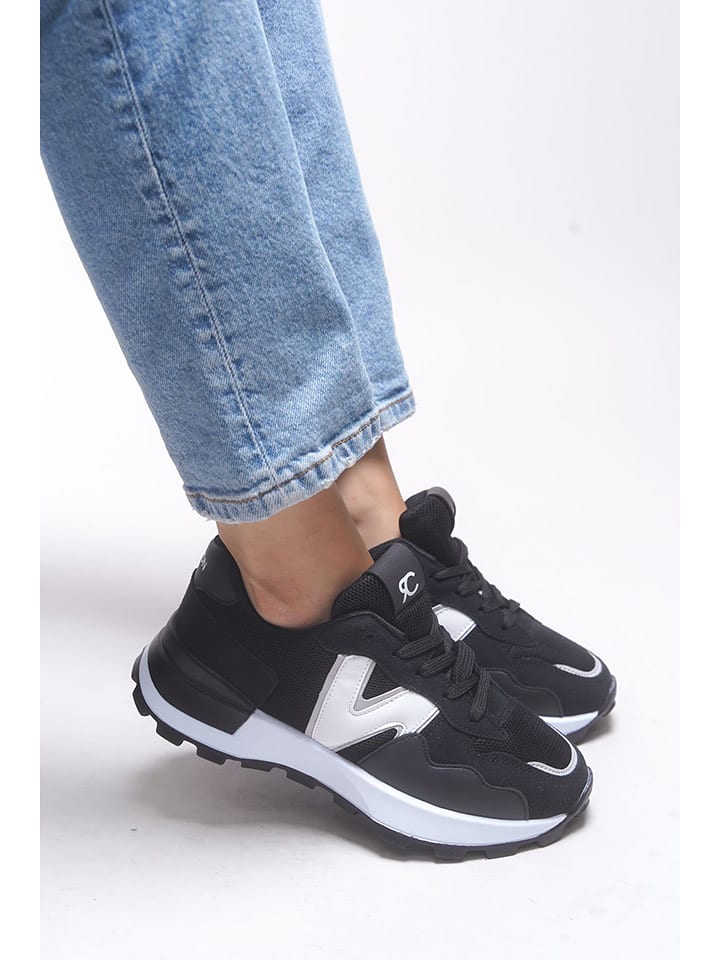 trendyol Sneakersy w kolorze czarnym rozmiar: 37