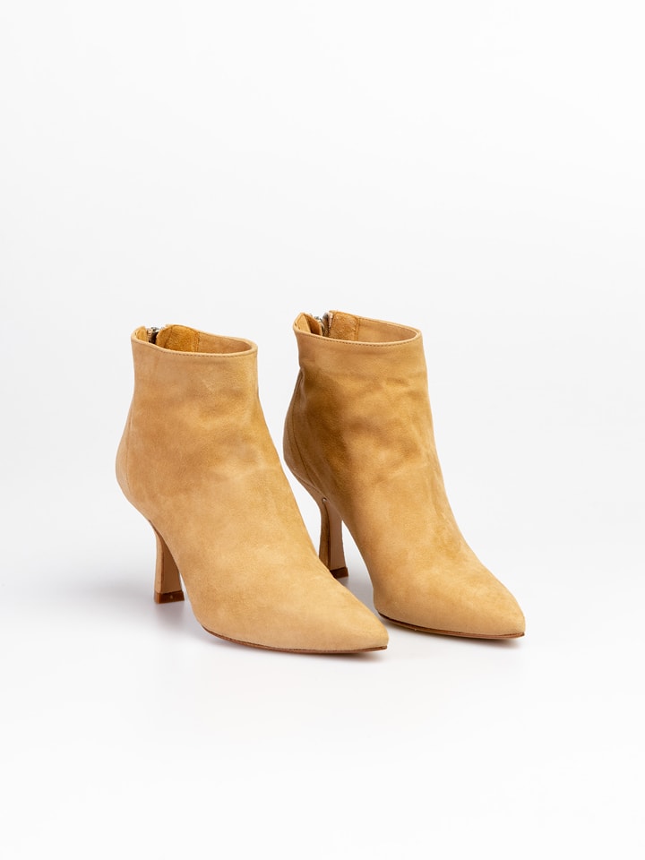 Skórzane botki w kolorze jasnobrązowym