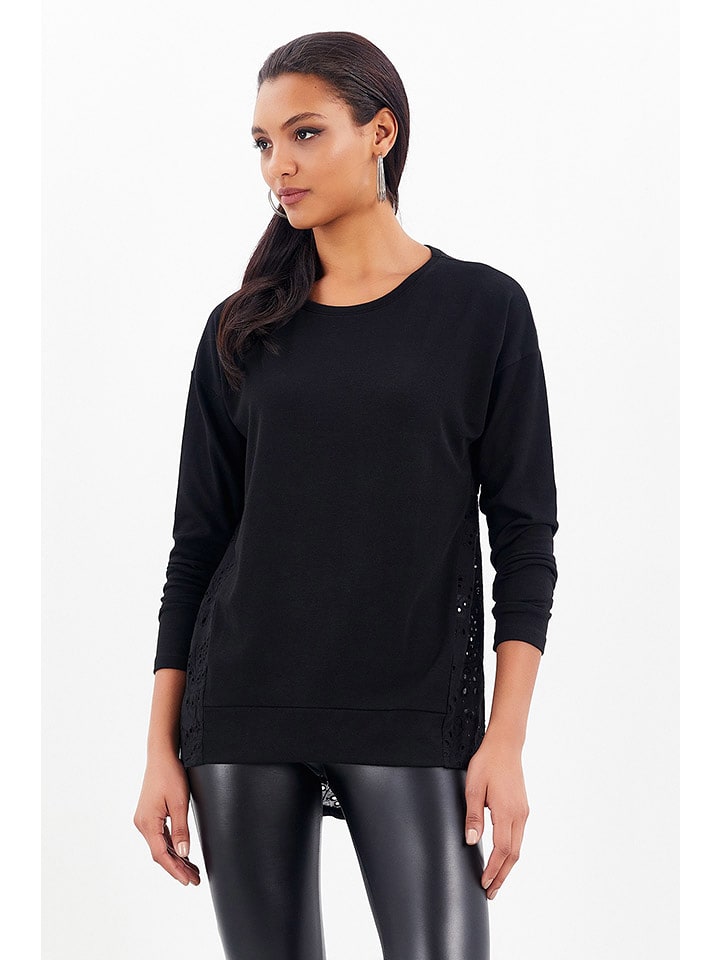 Bluzka w kolorze czarnym