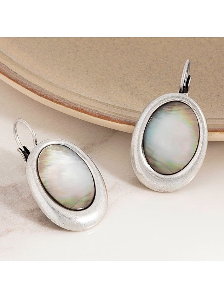 PATAGONIE Posrebrzane kolczyki z masą perłową rozmiar: onesize