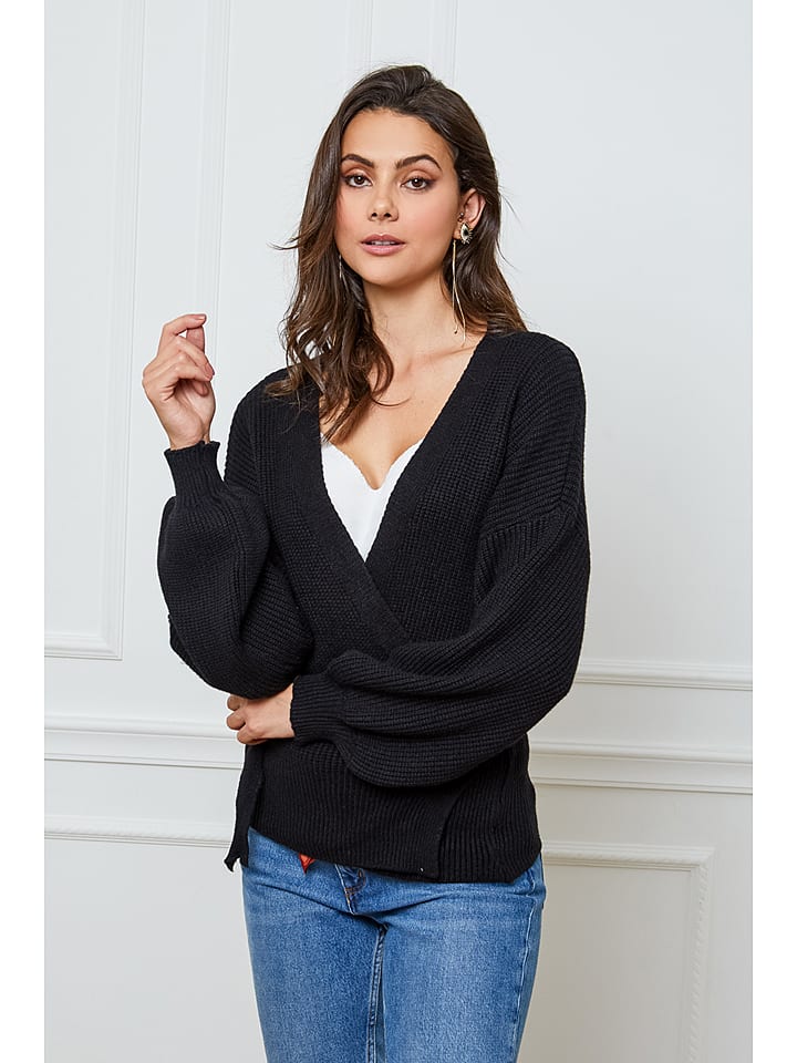 Sweter "Fadeli" w kolorze czarnym