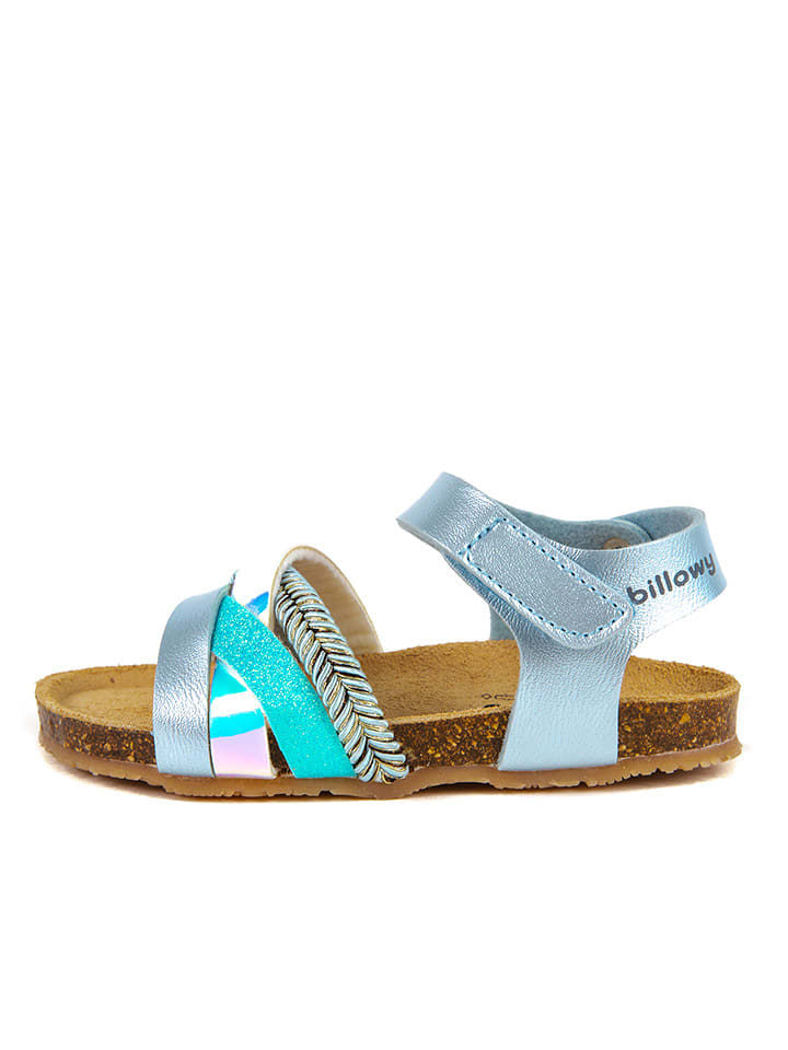 Sandały w kolorze błękitnym