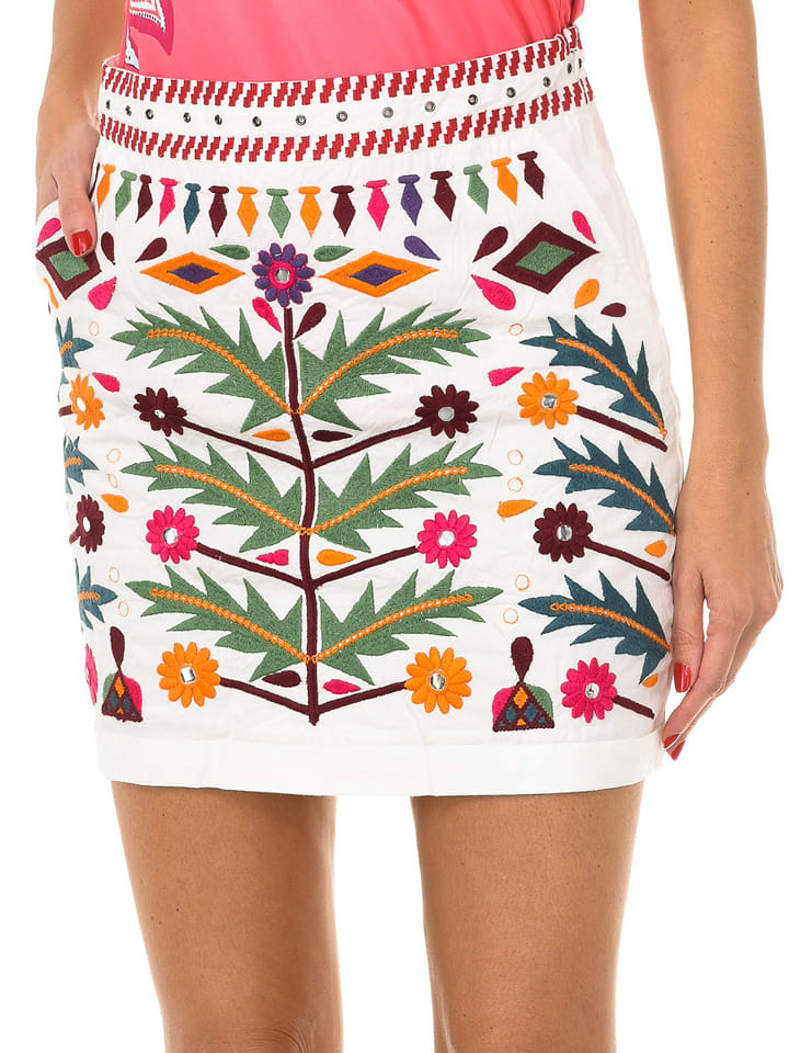 Spódnica w kolorze białym ze wzorem