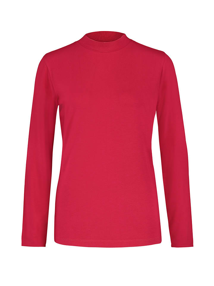 Koszulka w kolorze czerwonym