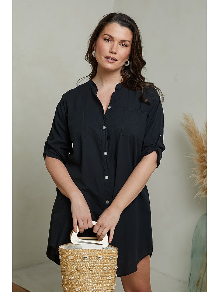 Curvy Lady Sukienka w kolorze czarnym rozmiar: 40/42