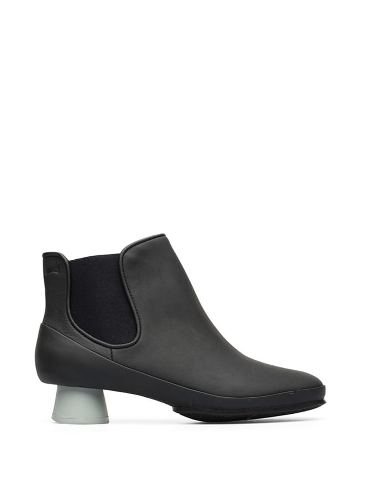 Skórzane sztyblety w kolorze czarnym