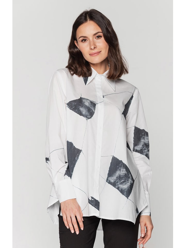 Bluzka w kolorze białym ze wzorem