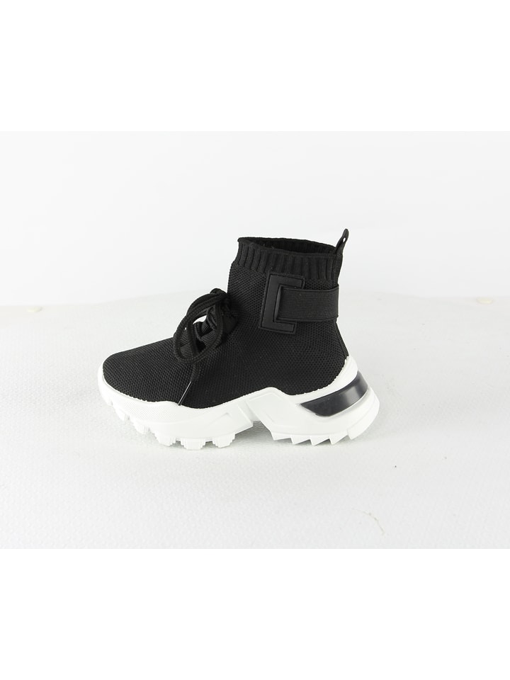 Sneakersy w kolorze czarnym