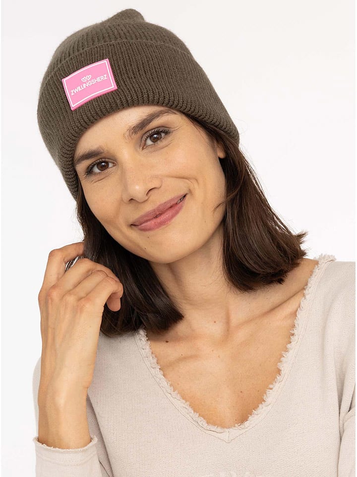 Zwillingsherz Czapka "Zwillingsherz" w kolorze khaki rozmiar: onesize