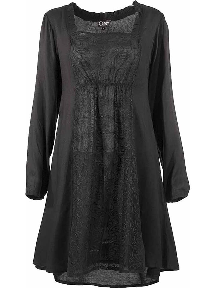 Sukienka w kolorze czarnym