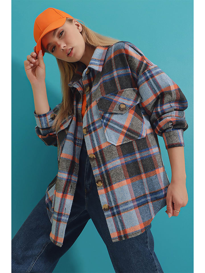 Chezalou Kurtka koszulowa w kolorze niebieskim ze wzorem rozmiar: M