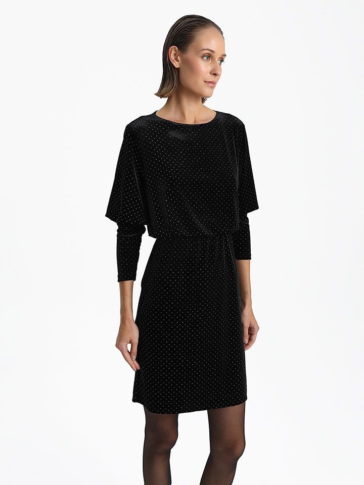 BGN Sukienka w kolorze czarnym rozmiar: 34