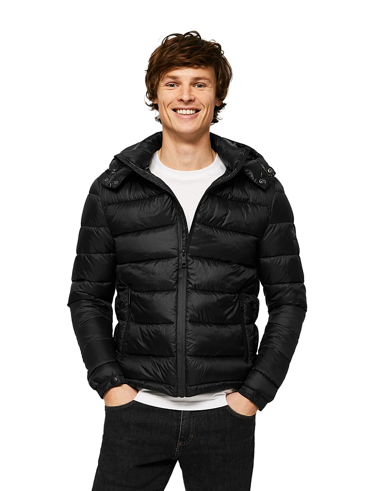 Kurtka pikowana w kolorze czarnym