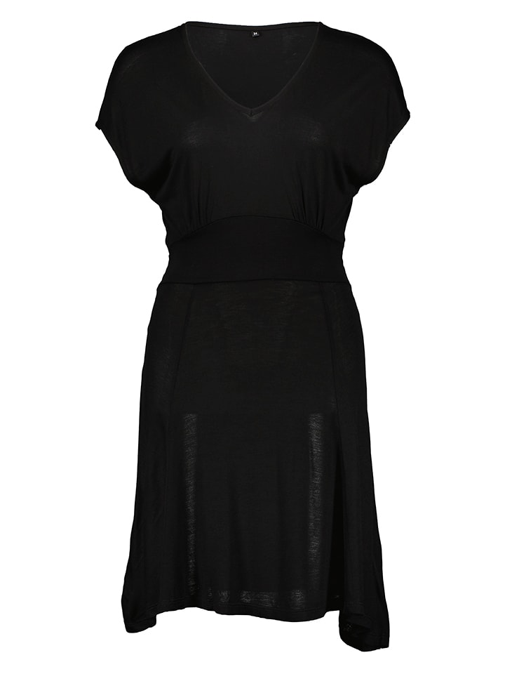 Sukienka w kolorze czarnym