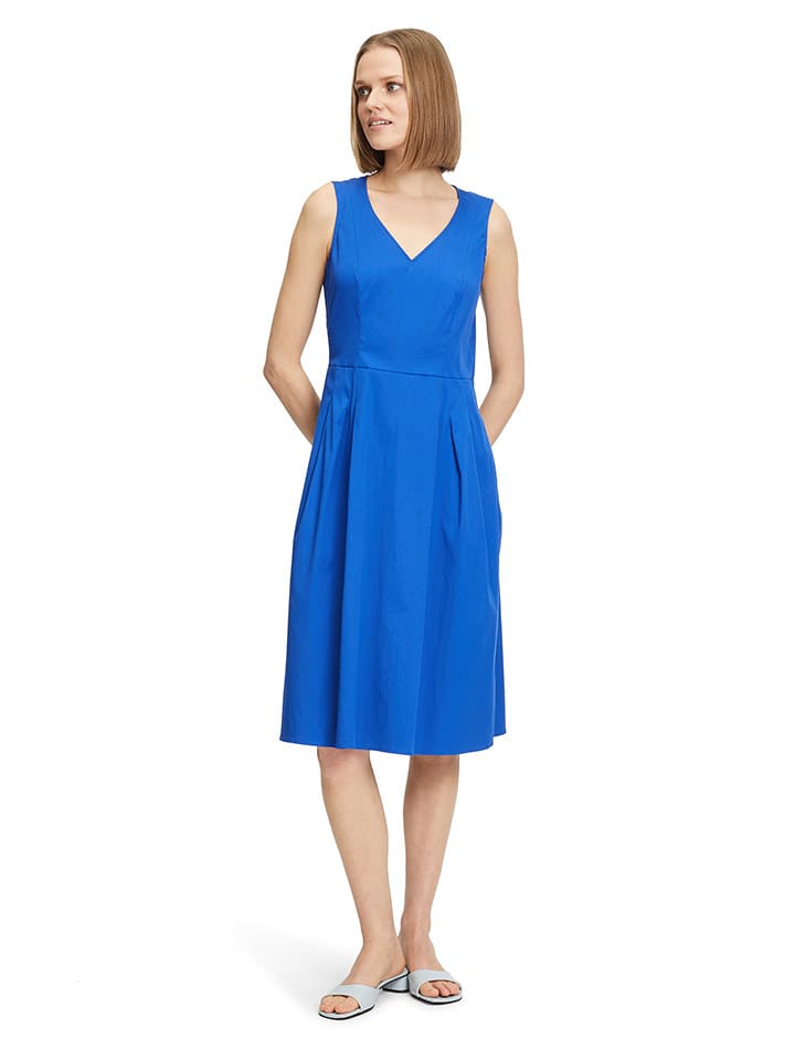 Vera Mont Sukienka w kolorze niebieskim rozmiar: 42