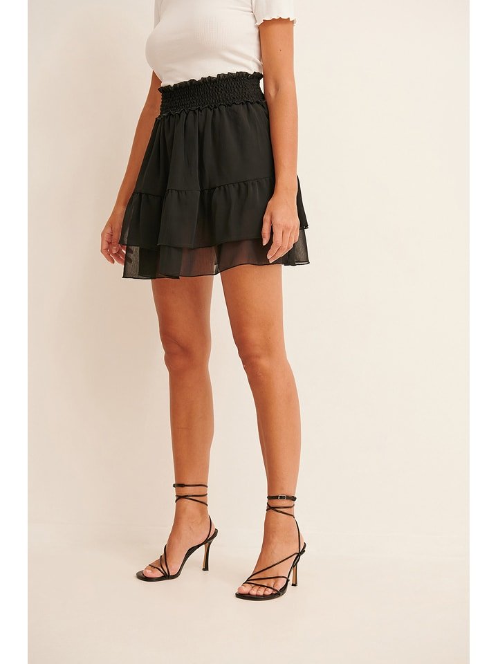 Spódnica w kolorze czarnym