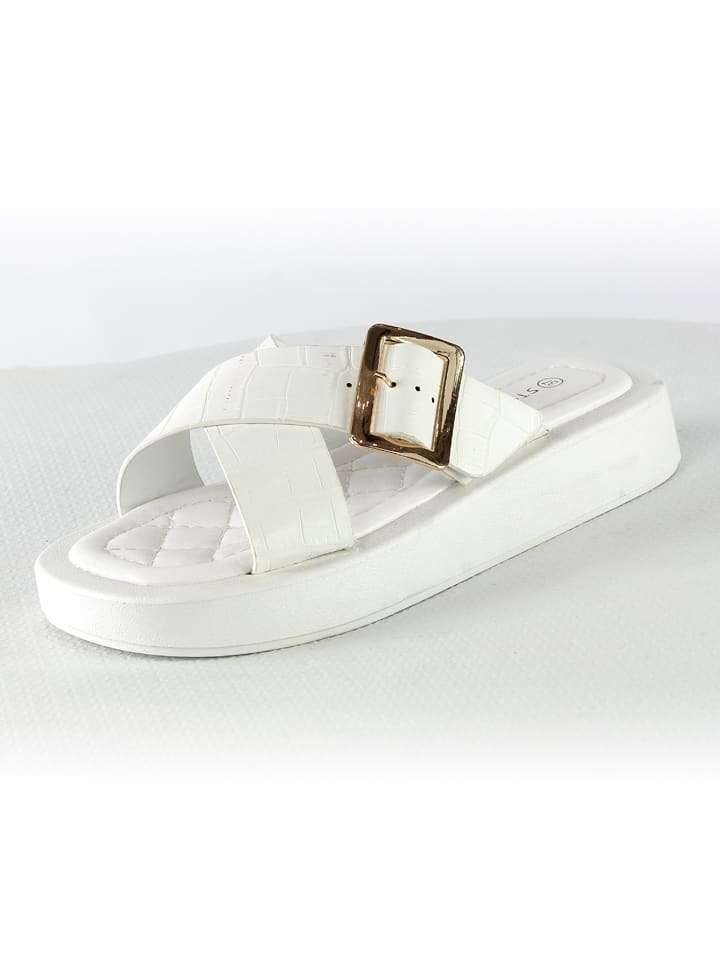 Klapki w kolorze białym